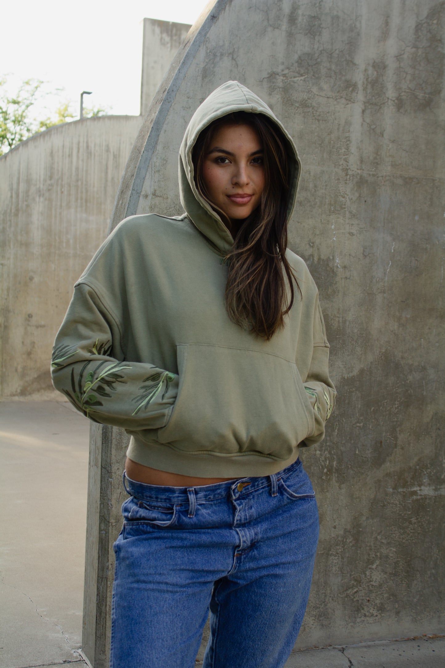OLIVE HOODIE
