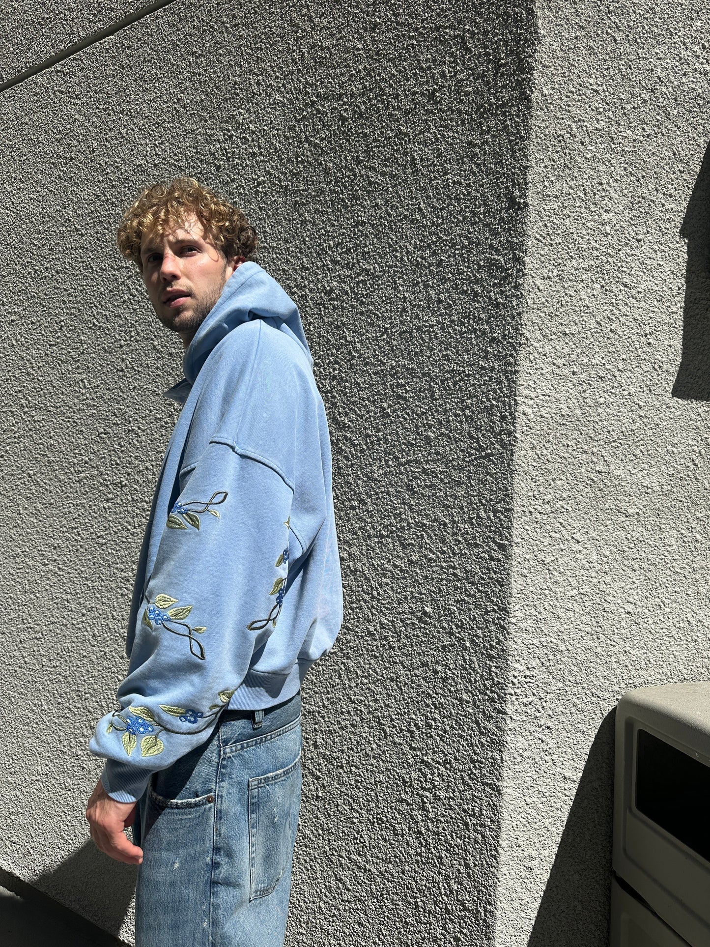 BLUE HOODIE