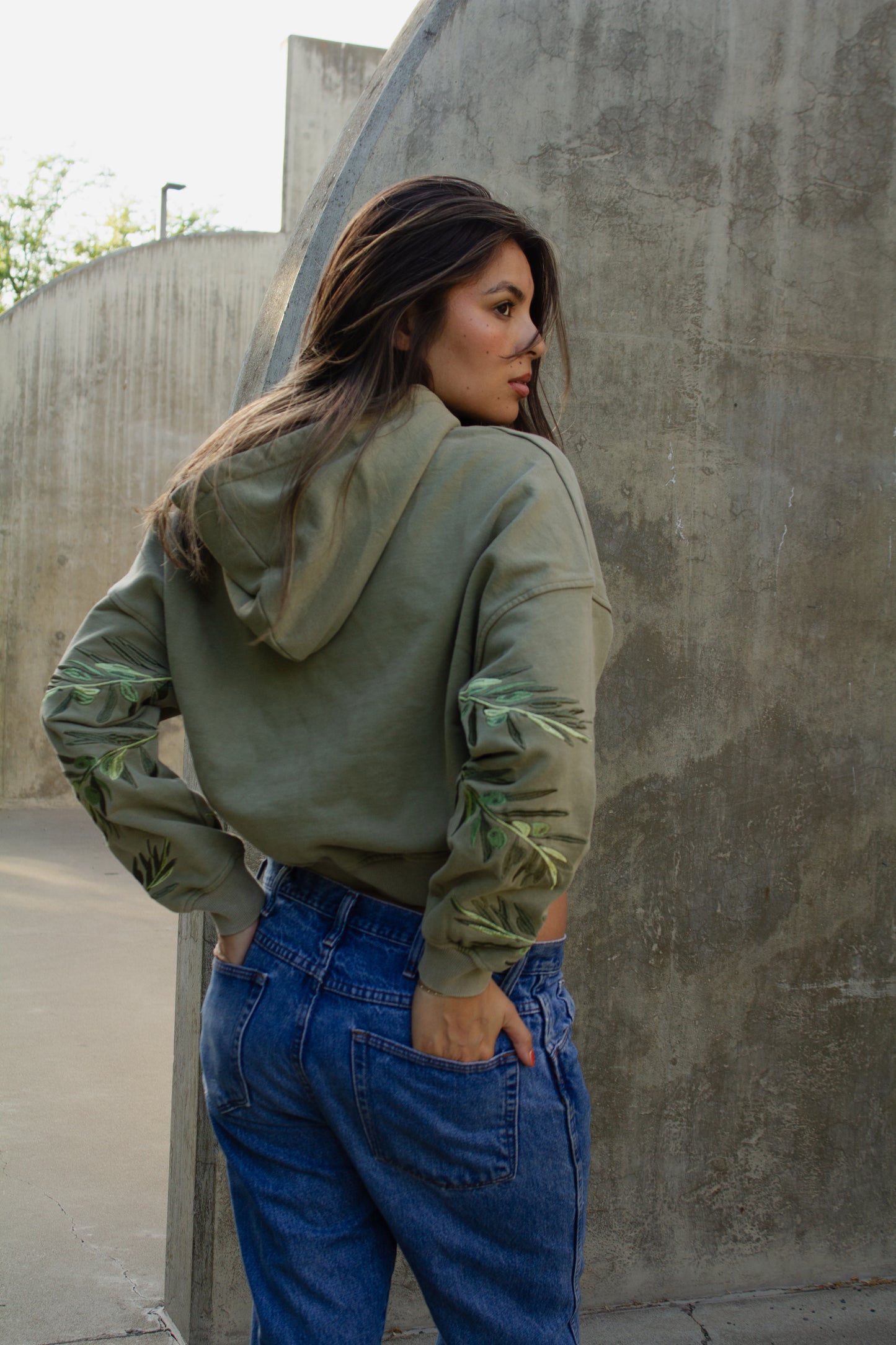 OLIVE HOODIE